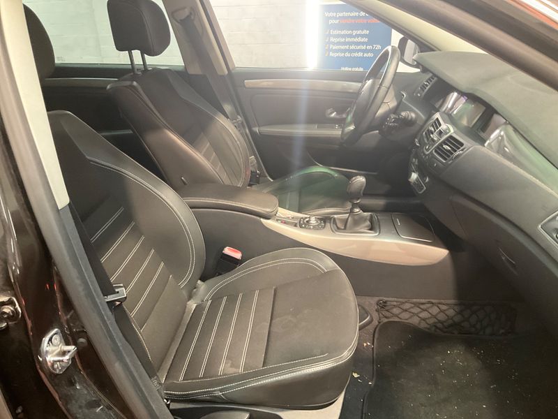 Renault Laguna 1.5 dCi Tom Tom Live 2012 – снимка 3