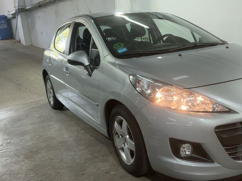 Peugeot 207 1.4 VTi Tendance 2012 – снимка 12