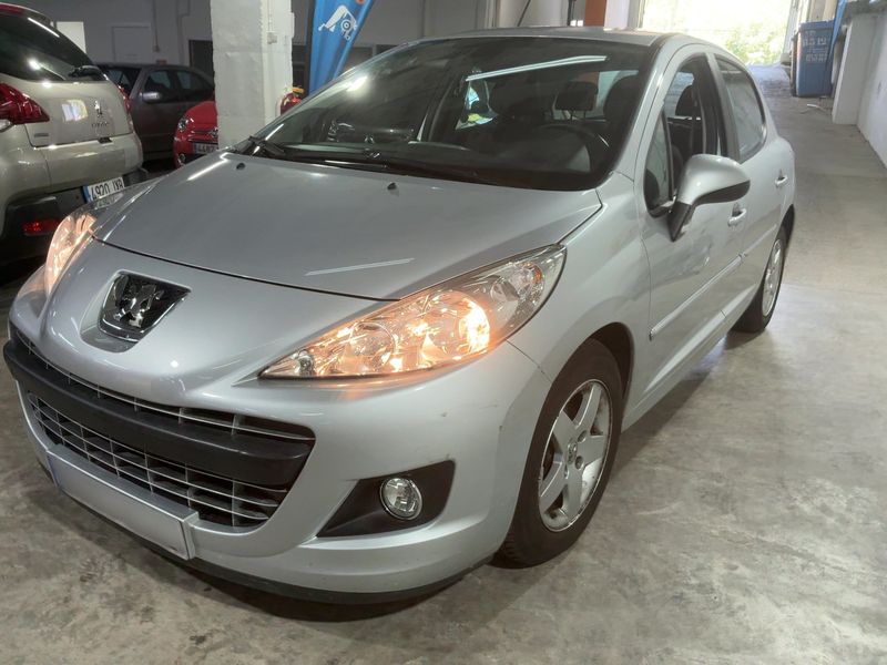 Peugeot 207 1.4 VTi Tendance 2012 – снимка 1