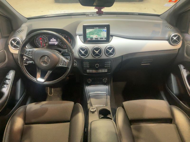 Mercedes-Benz B-Klasse B 180 Urban 2016 – снимка 17