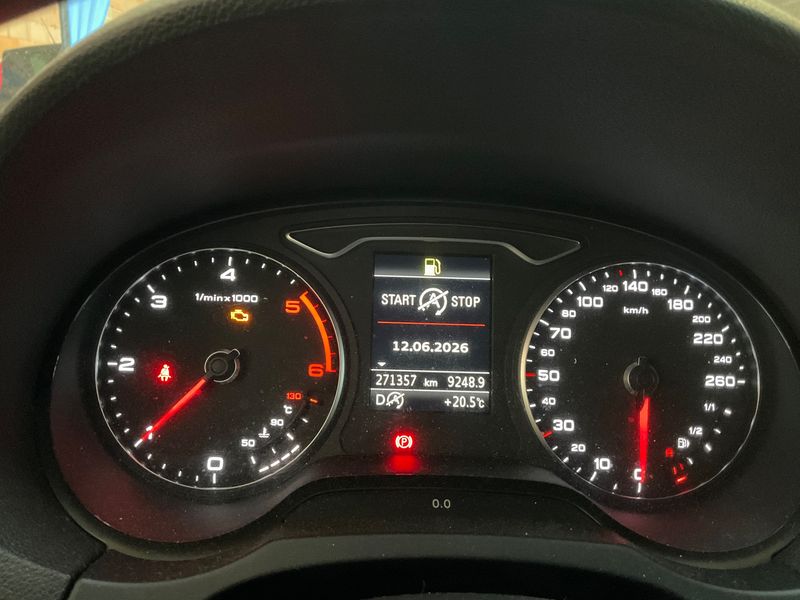 Audi A3 Sportback 2.0 TDI quattro S line Sportpaket 2014 – снимка 18