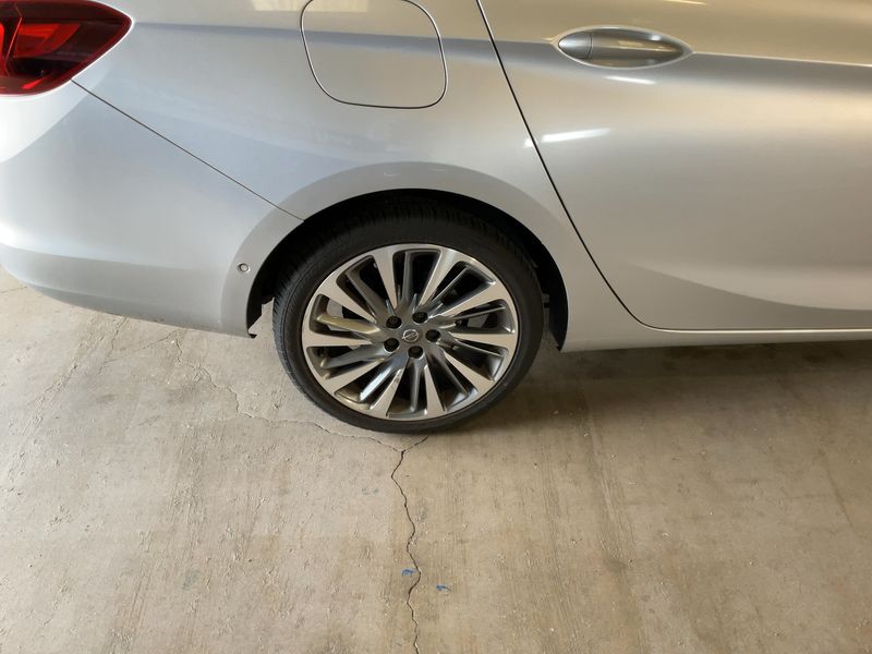 Opel Astra 1.5 CDTI Ultimate Start/Stop 2019 – снимка 9