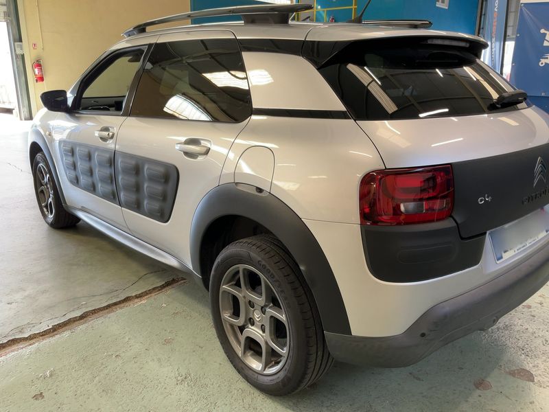 Citroen C4 Cactus 1.2 e-THP Shine 2016 – снимка 6