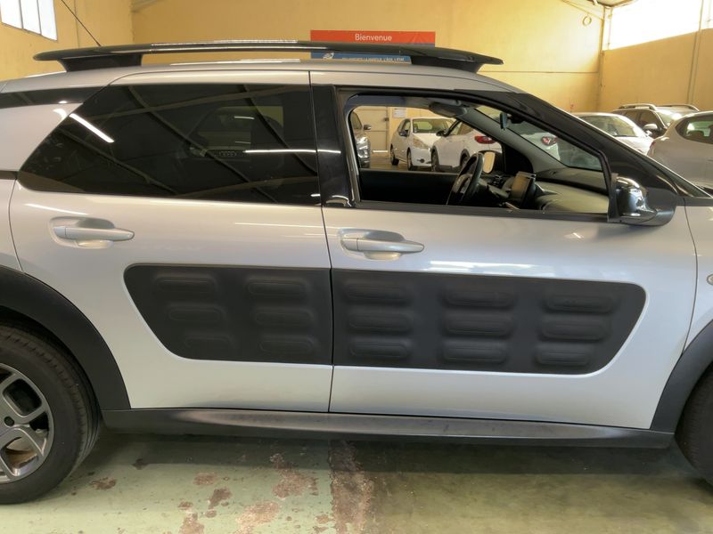 Citroen C4 Cactus 1.2 e-THP Shine 2016 – снимка 10