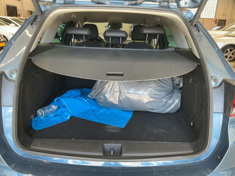 Opel Astra 1.6 CDTI DPF Innovation 2016 – снимка 15