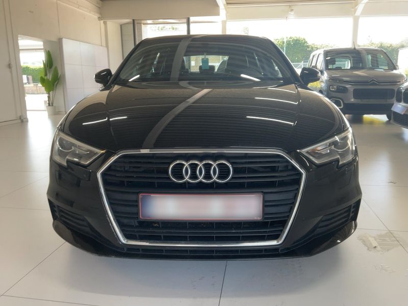 Audi A3 Sportback 1.6 TDI 2018 – снимка 14