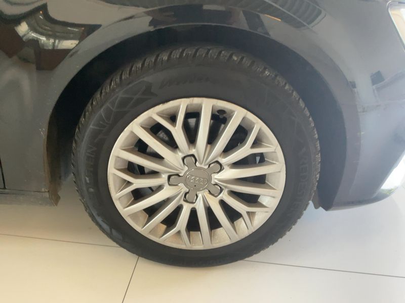 Audi A3 Sportback 1.6 TDI 2018 – снимка 11