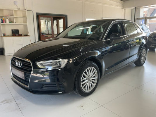Audi A3 Sportback 1.6 TDI 2018 – снимка 2