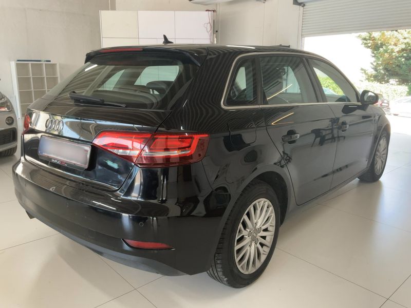 Audi A3 Sportback 1.6 TDI 2018 – снимка 8