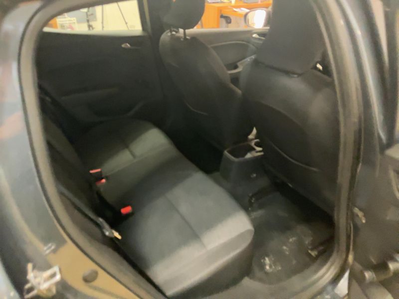 Renault Clio 1.0 TCe Equilibre 2022 – снимка 19