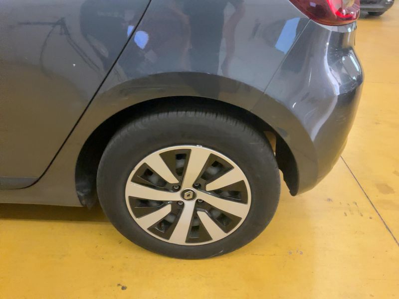 Renault Clio 1.0 TCe Equilibre 2022 – снимка 5