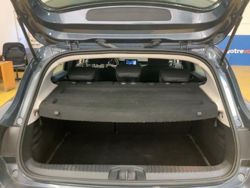 Renault Clio 1.0 TCe Equilibre 2022 – снимка 15
