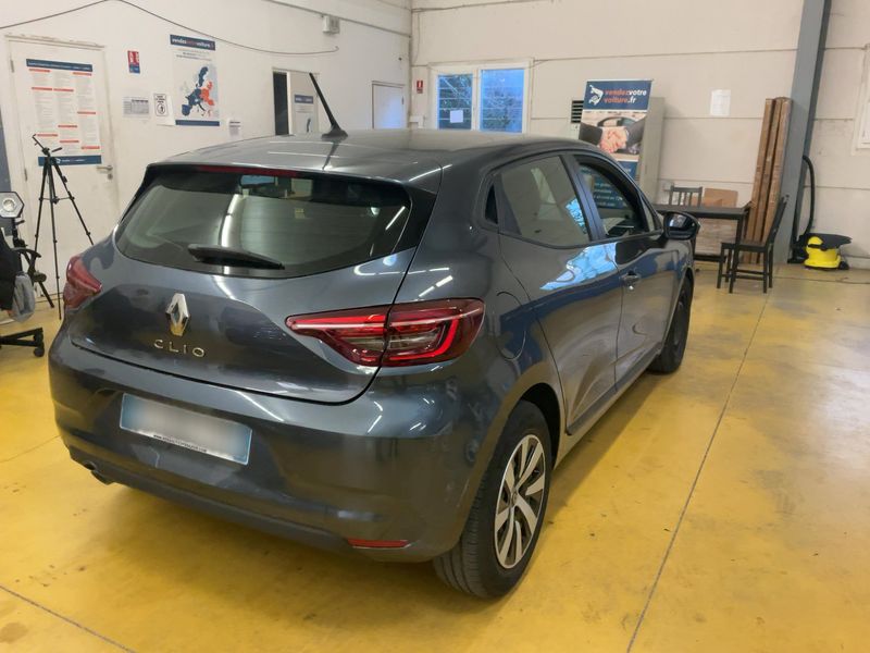 Renault Clio 1.0 TCe Equilibre 2022 – снимка 8