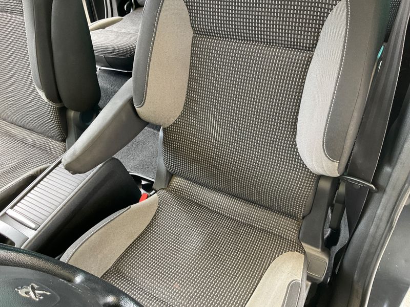 Peugeot Partner 1.6 Blue-HDi Tepee Outdoor 2016 – снимка 32