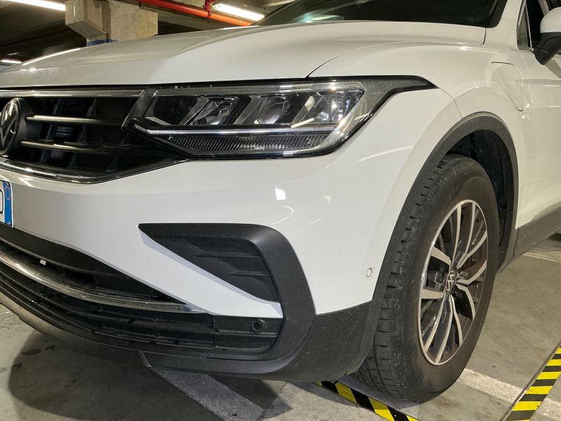 Volkswagen Tiguan 1.4 eHybrid Life 2023 – снимка 30
