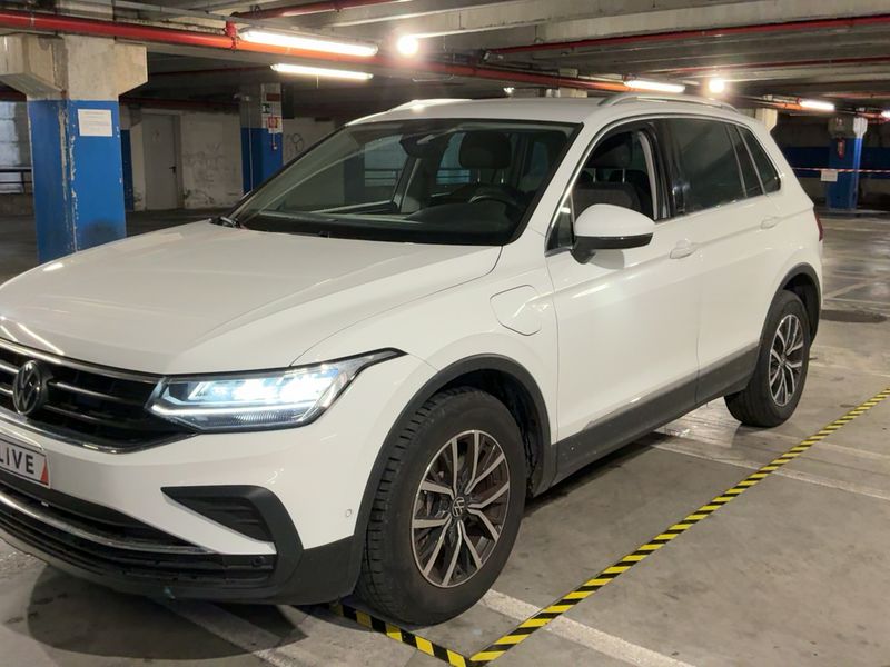Volkswagen Tiguan 1.4 eHybrid Life 2023 – снимка 2