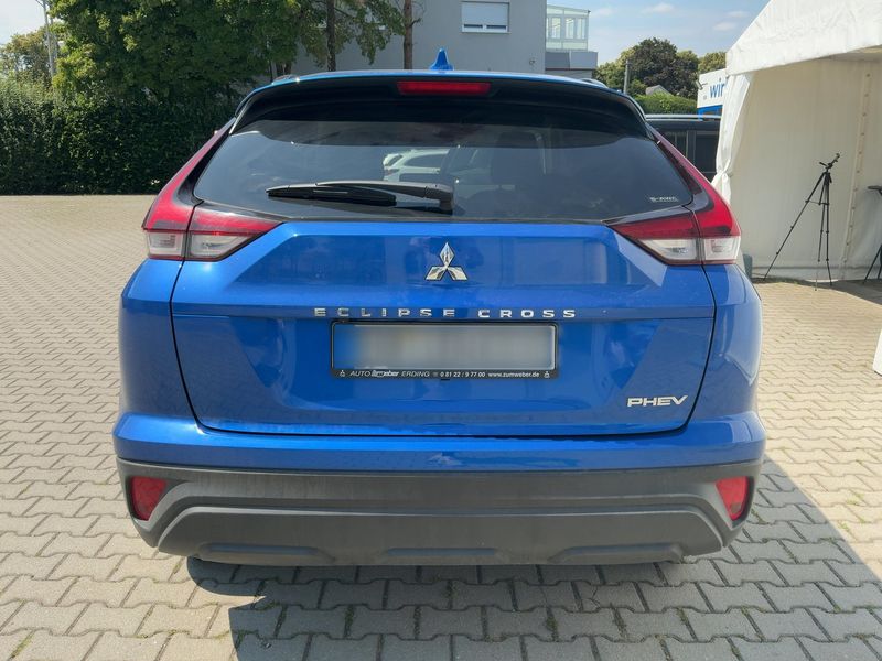 Mitsubishi Eclipse Cross 2.4 Plug-in Hybrid 4WD 2022 – снимка 7