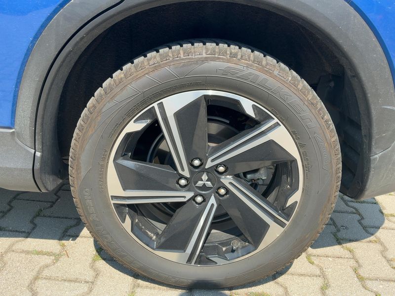 Mitsubishi Eclipse Cross 2.4 Plug-in Hybrid 4WD 2022 – снимка 5