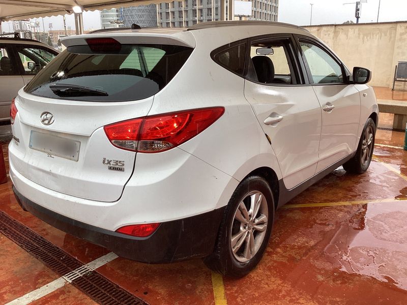 Hyundai ix35 1.7 CRDi Comfort 2WD 2011 – снимка 8