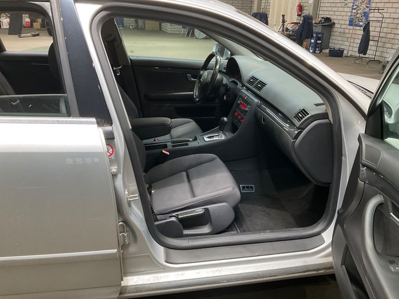 Audi A4 1.8 Turbo 2003 – снимка 3