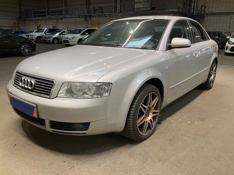 Audi A4 1.8 Turbo 2003 – снимка 1