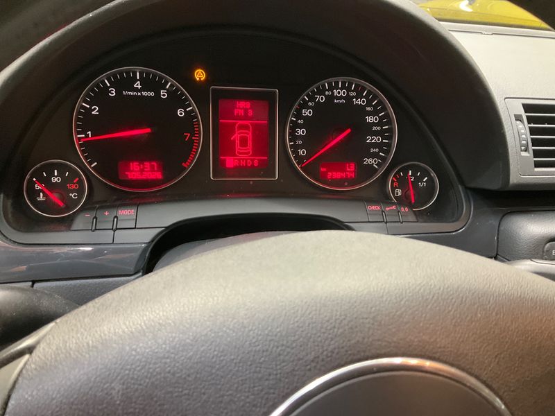 Audi A4 1.8 Turbo 2003 – снимка 4