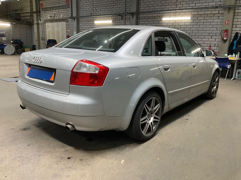 Audi A4 1.8 Turbo 2003 – снимка 2