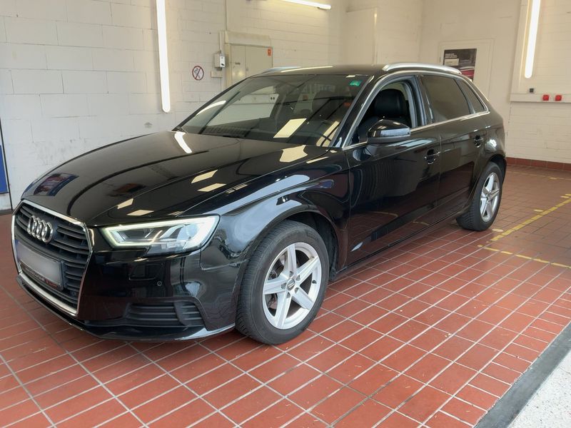 Audi A3 Sportback 1.6 TDI 2019 – снимка 1