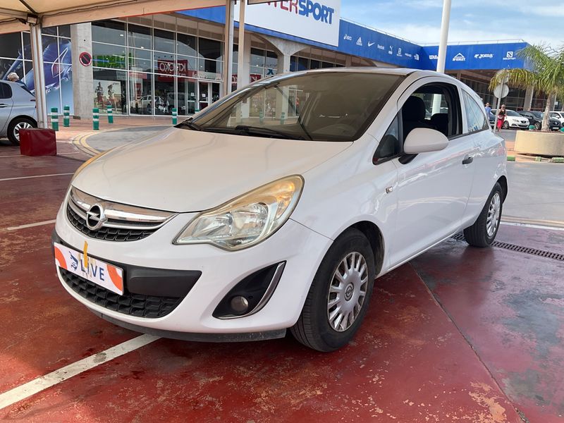 Opel Corsa 1.0 Essentia 2012 – снимка 1