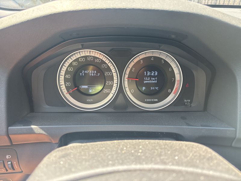 Volvo V60 1.6 T4 Momentum 2011 – снимка 12