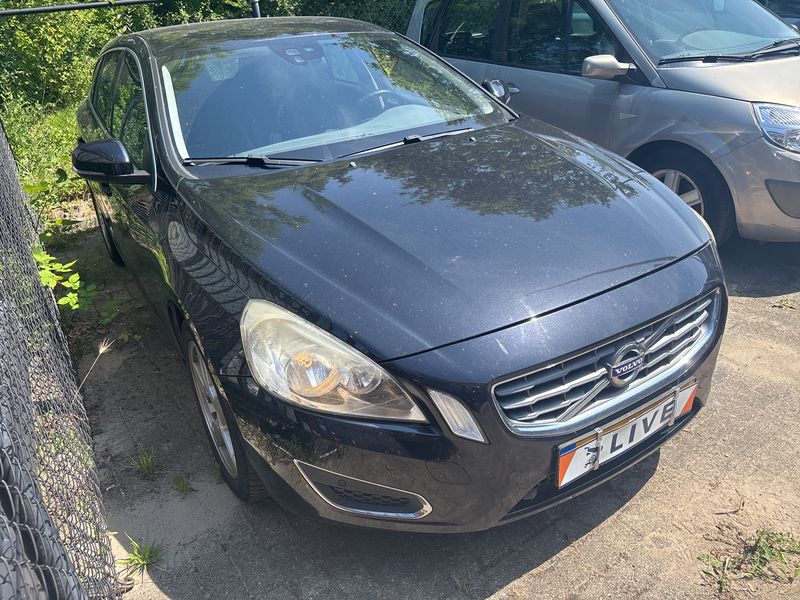Volvo V60 1.6 T4 Momentum 2011 – снимка 6