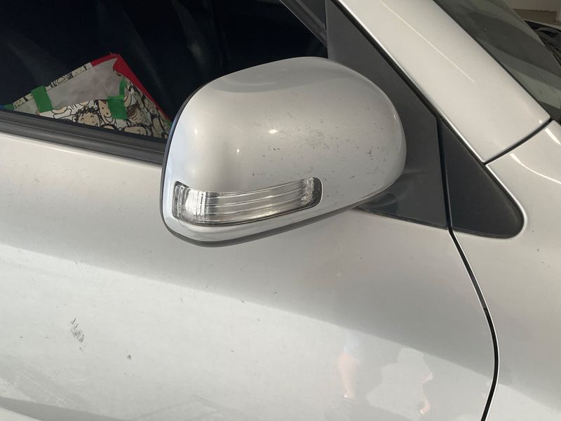 Toyota RAV 4 2.2 D-4D Lounge 2012 – снимка 25