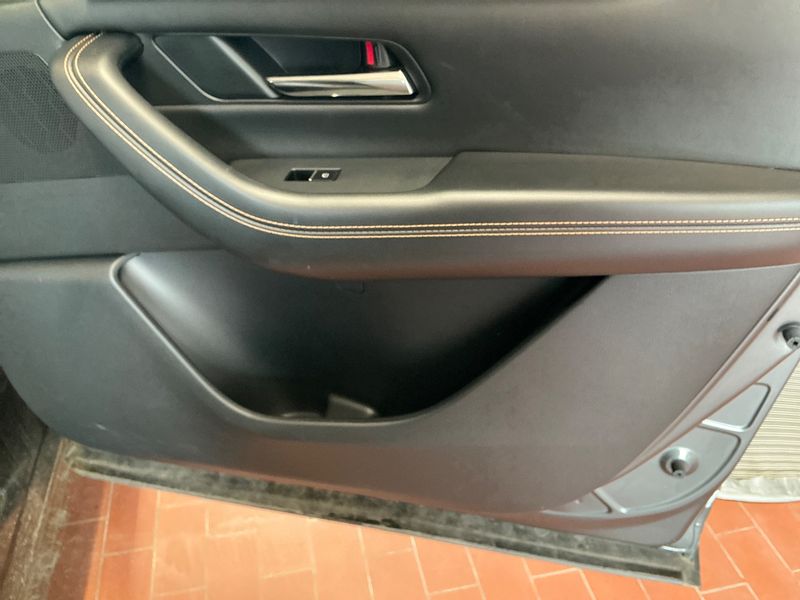 Mazda CX-60 2.5 e-Skyactiv Plug-in Hybrid Exclusive-Line AWD 2022 – снимка 25