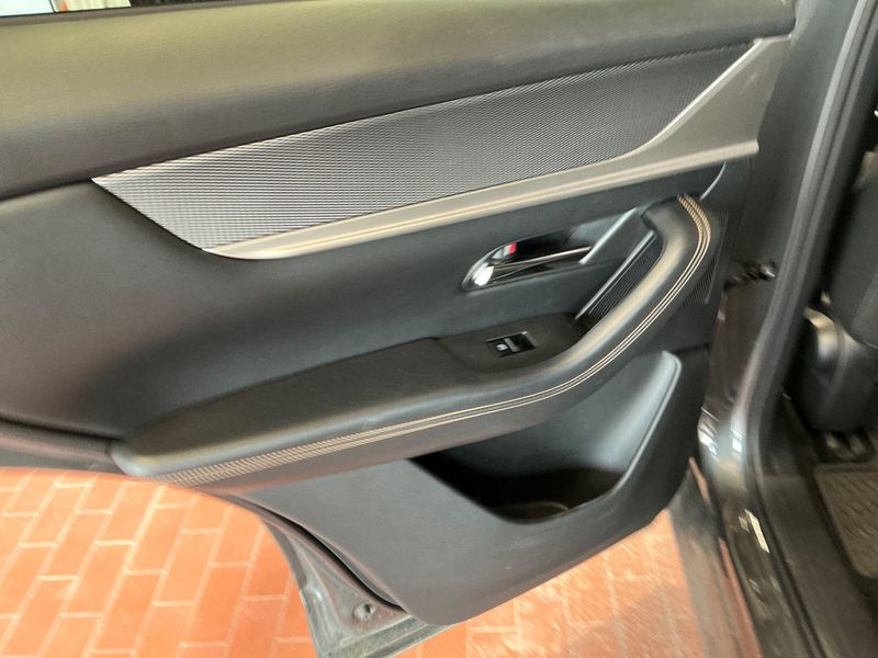 Mazda CX-60 2.5 e-Skyactiv Plug-in Hybrid Exclusive-Line AWD 2022 – снимка 27