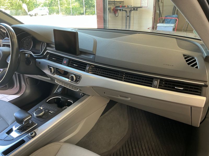 Audi A4 2.0 TDI Design 2017 – снимка 25