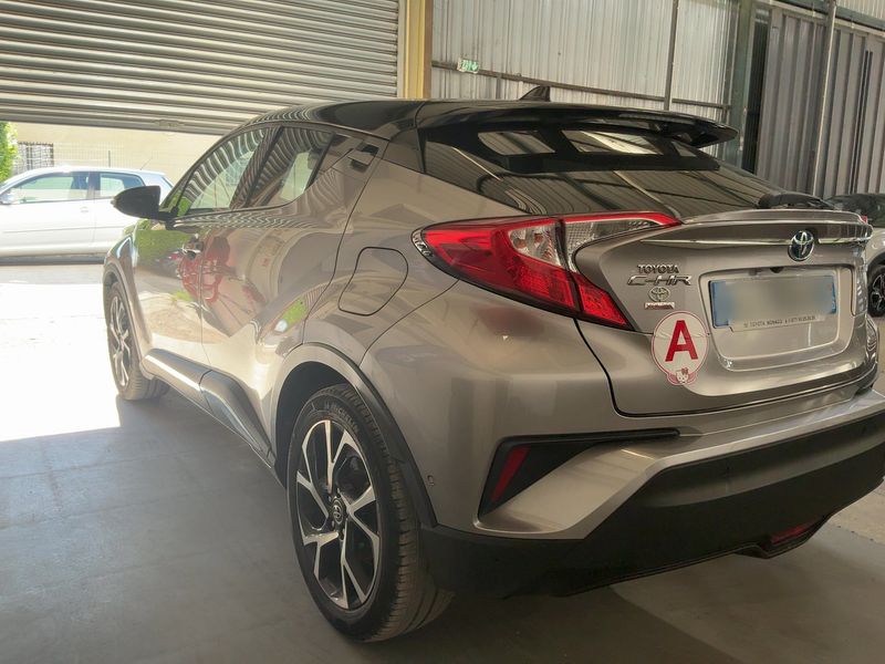 Toyota C-HR 1.8 Hybrid Graphic 2017 – снимка 6
