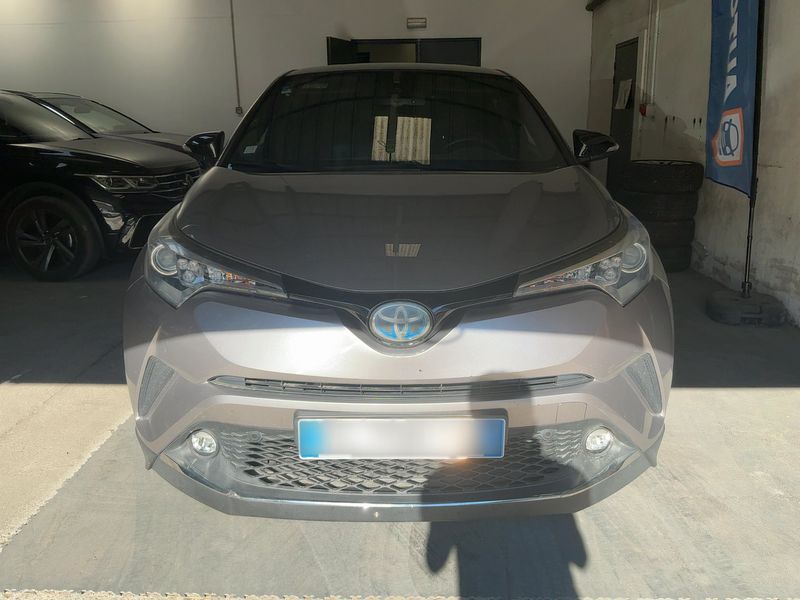 Toyota C-HR 1.8 Hybrid Graphic 2017 – снимка 14