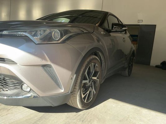 Toyota C-HR 1.8 Hybrid Graphic 2017 – снимка 2