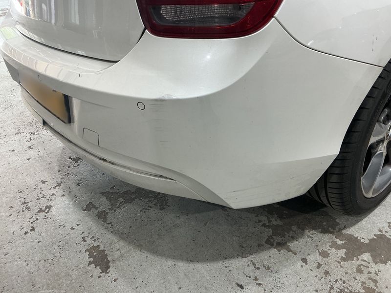 BMW 1er 118i 2012 – снимка 29
