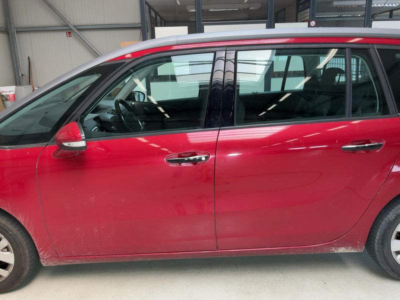 Citroen C4 Grand Picasso 1.6 Blue-HDi Selection 2015 – снимка 4