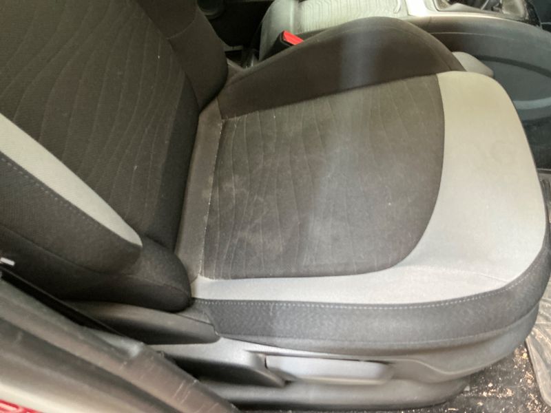 Citroen C4 Grand Picasso 1.6 Blue-HDi Selection 2015 – снимка 28