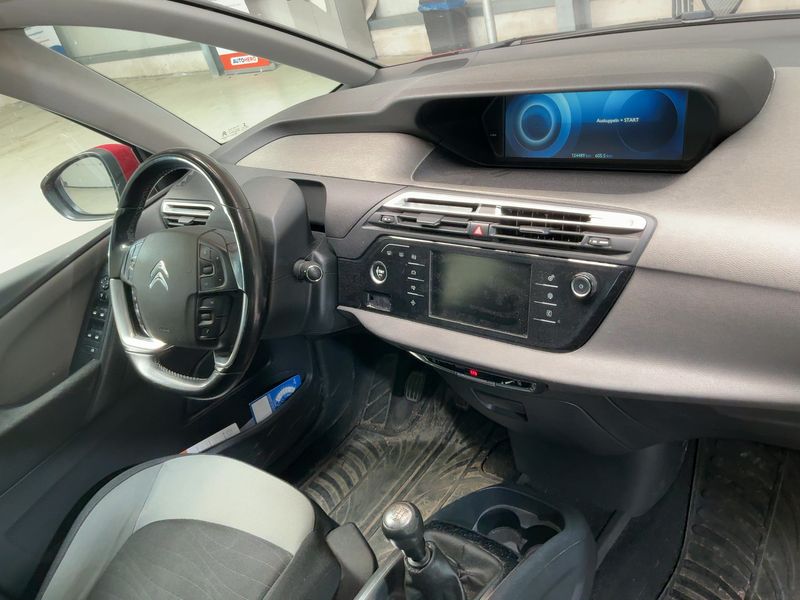 Citroen C4 Grand Picasso 1.6 Blue-HDi Selection 2015 – снимка 17