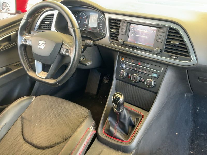 Seat Leon 2.0 TDI FR 2014 – снимка 17