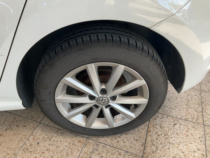 Volkswagen Polo 1.0 Lounge BlueMotion Tech 2016 – снимка 5