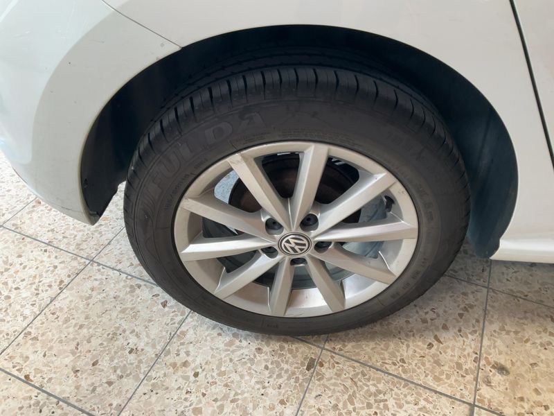 Volkswagen Polo 1.0 Lounge BlueMotion Tech 2016 – снимка 9
