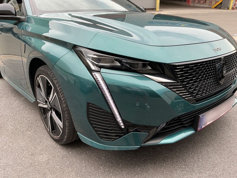 Peugeot 308 1.6 Hybrid GT 2022 – снимка 27