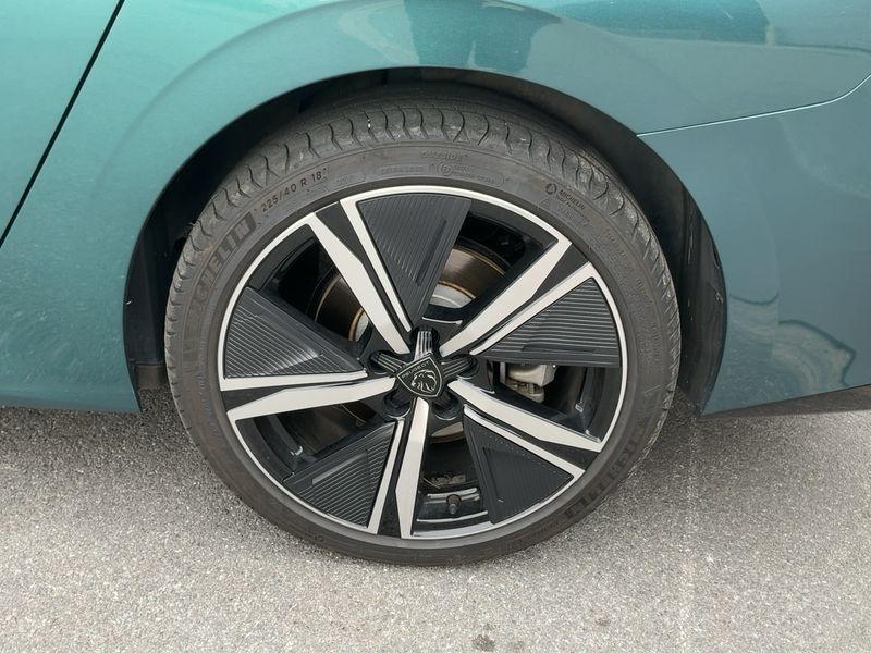 Peugeot 308 1.6 Hybrid GT 2022 – снимка 5