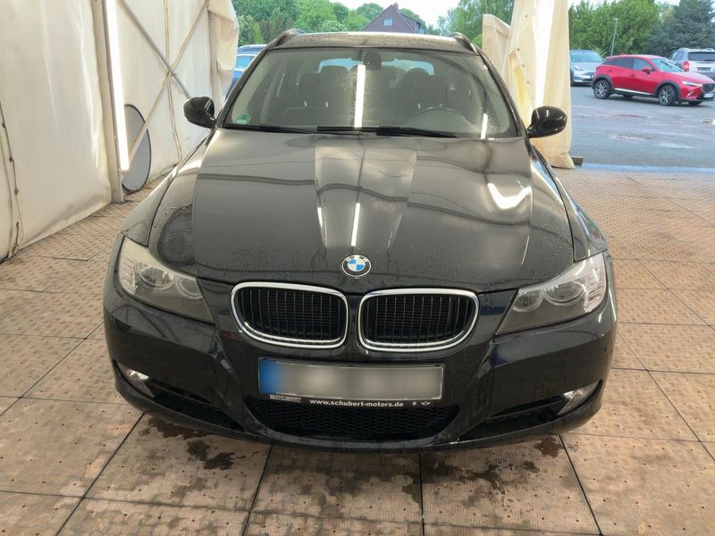 BMW 3er 318i 2012 – снимка 14