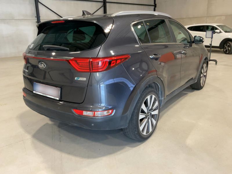 Kia Sportage 1.7 CRDi Spirit 2WD 2017 – снимка 8