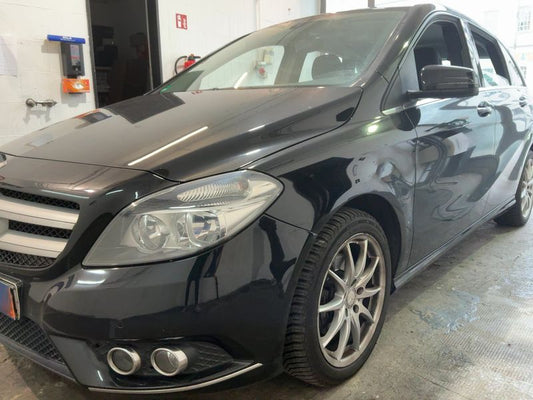 Mercedes-Benz B-Klasse B 180 2014 – снимка 2